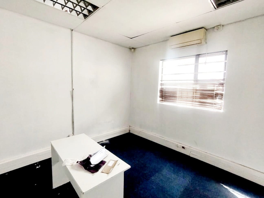 Commercial Property for Sale in Southernwood Eastern Cape